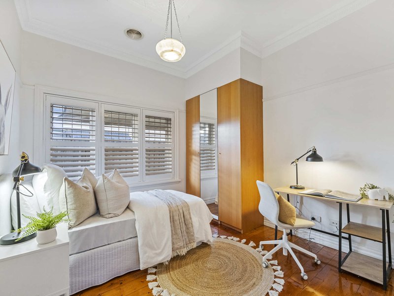 Photo - 62 Watt Street, South Kingsville VIC 3015 - Image 12