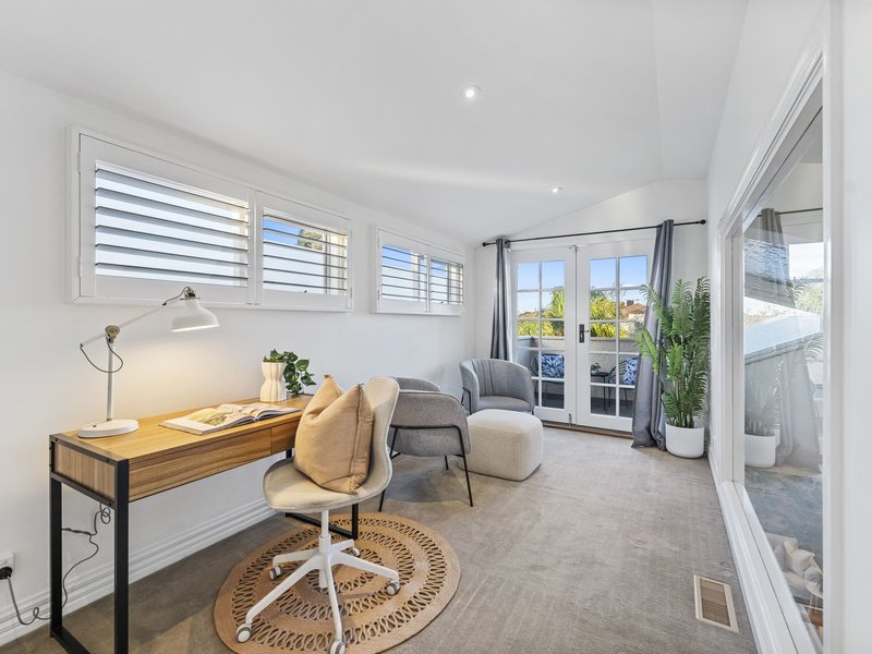 Photo - 62 Watt Street, South Kingsville VIC 3015 - Image 18