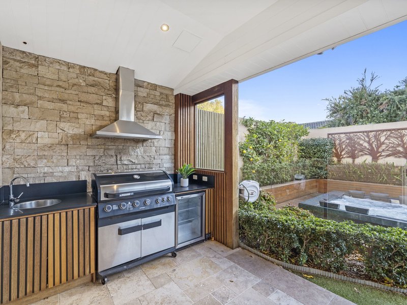 Photo - 62 Watt Street, South Kingsville VIC 3015 - Image 19