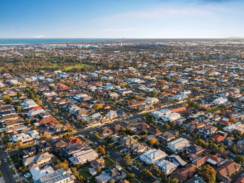Photo - 62 Watt Street, South Kingsville VIC 3015 - Image 22