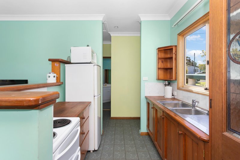 Photo - 62 Wattle Street, Fishermans Paradise NSW 2539 - Image 8