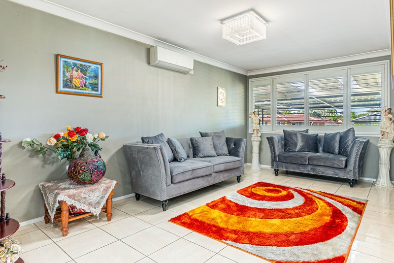 Photo - 62 Wayne Street, Dean Park NSW 2761 - Image 2