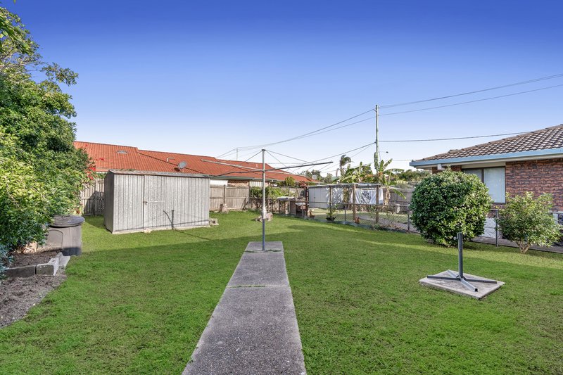 Photo - 62 West Avenue, Wynnum QLD 4178 - Image 9