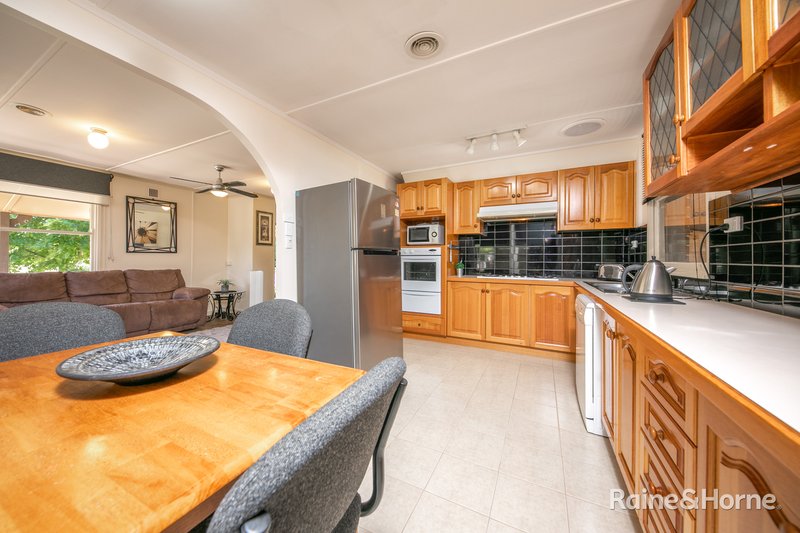 Photo - 62 White Avenue, Romsey VIC 3434 - Image 3