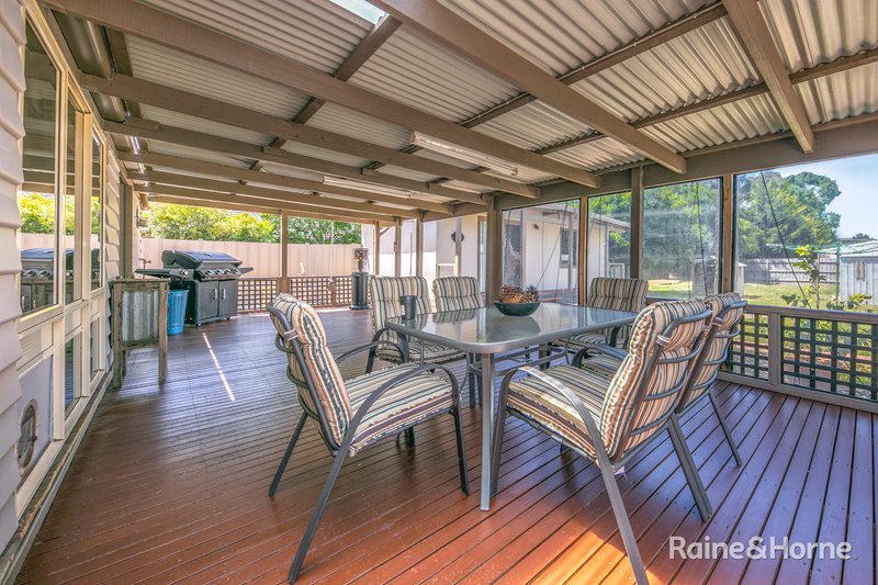 Photo - 62 White Avenue, Romsey VIC 3434 - Image 13