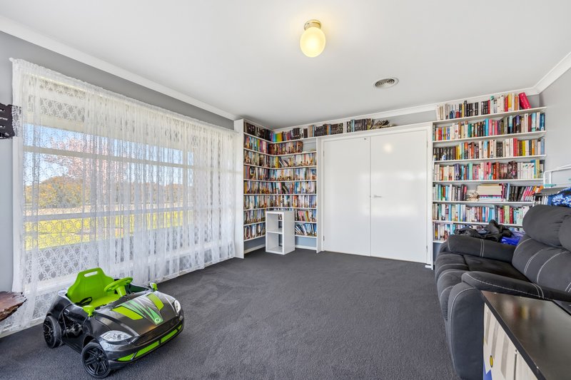 Photo - 62 Wiggins Road, Mitchell Park VIC 3355 - Image 6