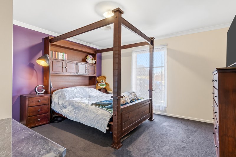 Photo - 62 Wiggins Road, Mitchell Park VIC 3355 - Image 13