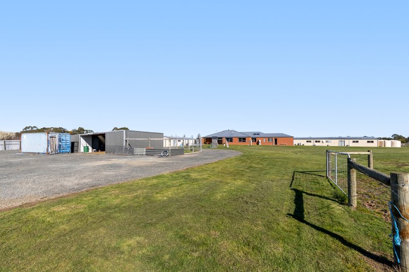 Photo - 62 Wiggins Road, Mitchell Park VIC 3355 - Image 24