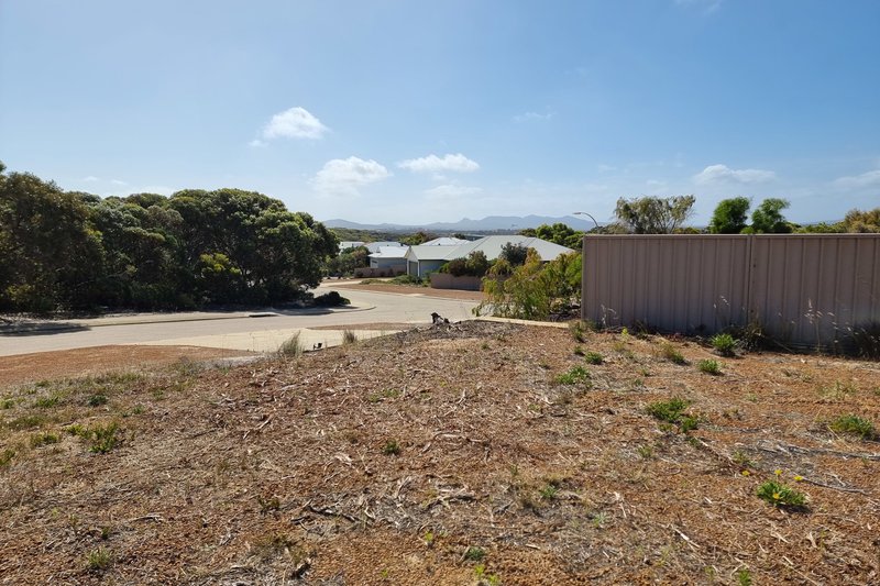 Photo - 62 Wilkinson Street, Hopetoun WA 6348 - Image 5