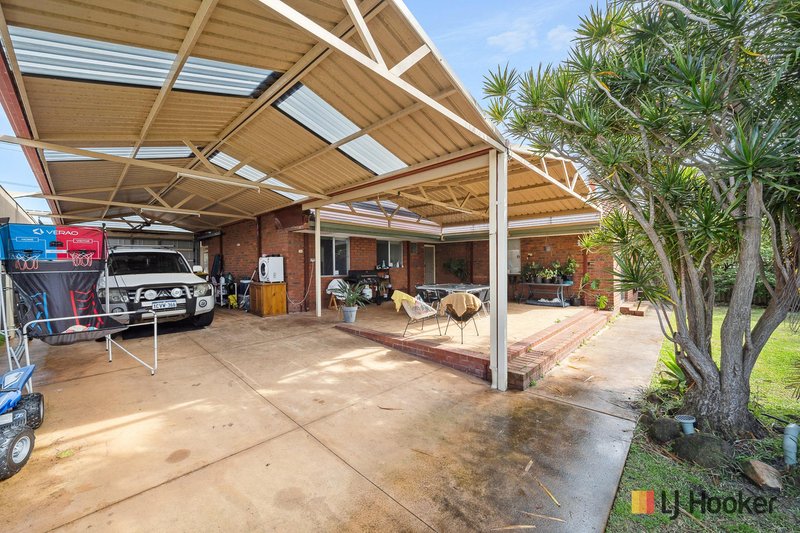 Photo - 62 Willeri Drive, Parkwood WA 6147 - Image 17