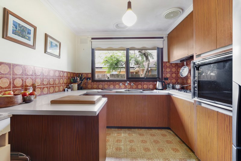 Photo - 62 Windermere Drive, Ferntree Gully VIC 3156 - Image 4