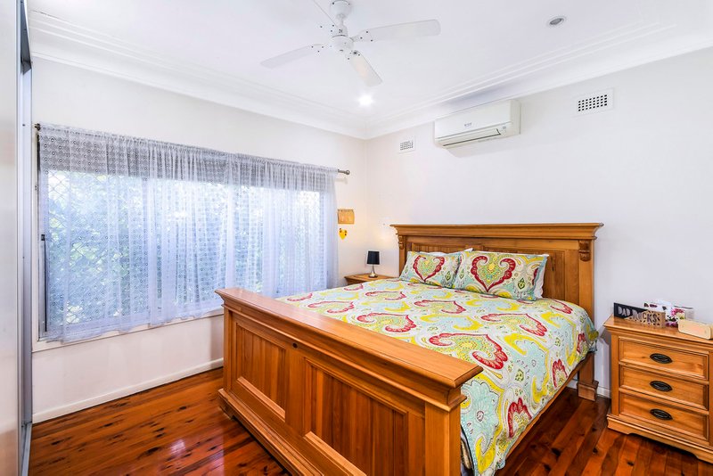 Photo - 62 Woodland Road, Chester Hill NSW 2162 - Image 4