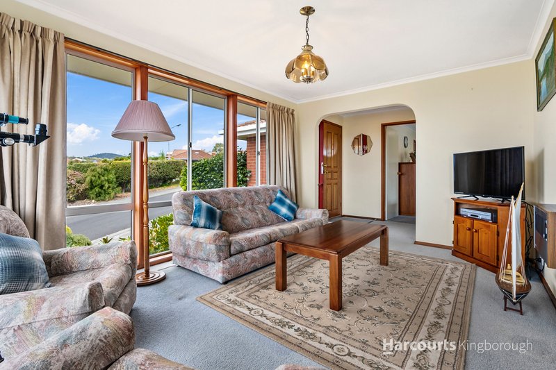 Photo - 62 Woodlands Drive, Blackmans Bay TAS 7052 - Image 9