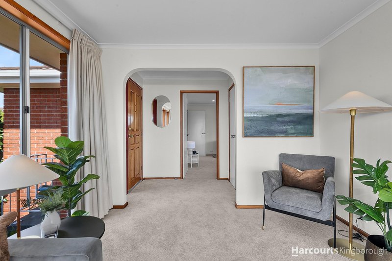 Photo - 62 Woodlands Drive, Blackmans Bay TAS 7052 - Image 6