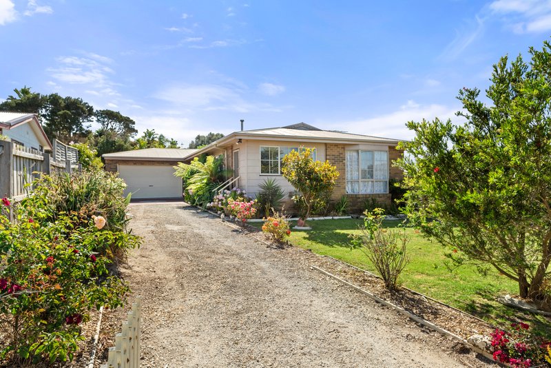 Photo - 62 Woolamai Beach Road, Cape Woolamai VIC 3925 - Image 2