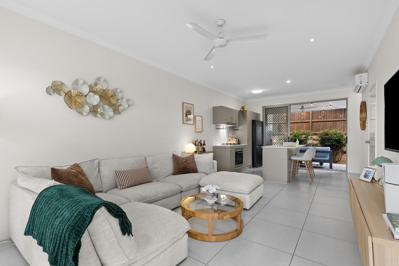 Photo - 6/20 Oakwood Road, Warner QLD 4500 - Image 2