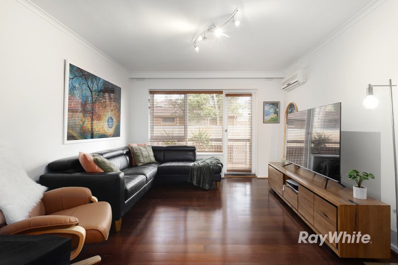 Photo - 6/20 Toward Street, Murrumbeena VIC 3163 - Image 2