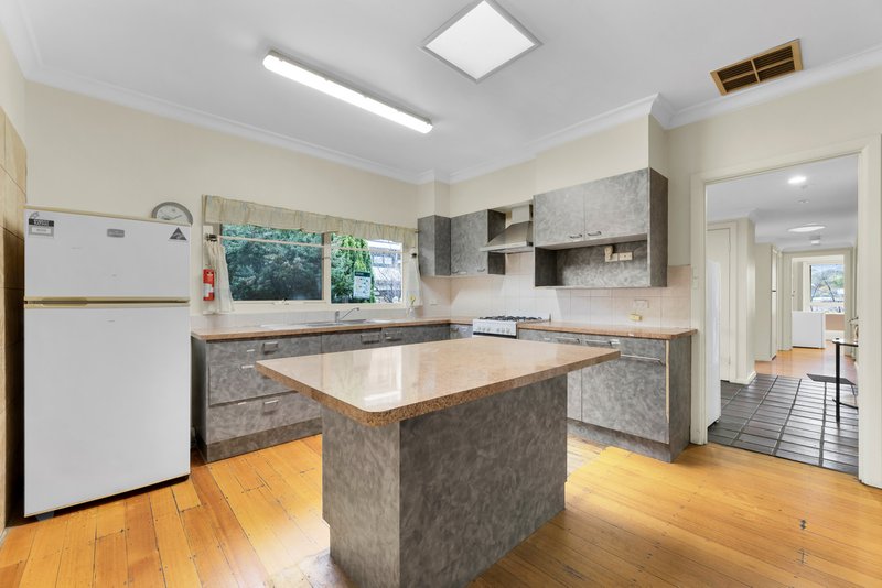 Photo - 620 Warrigal Road, Malvern East VIC 3145 - Image 3