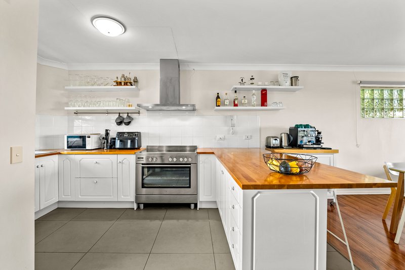 Photo - 6/206 Bonney Avenue, Clayfield QLD 4011 - Image 2