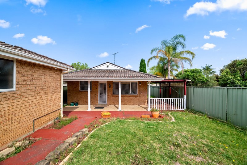 6/209 Harrow Road, Glenfield NSW 2167