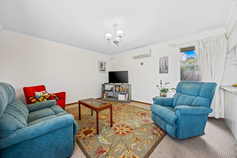 Photo - 6/209 Leith Street, Redan VIC 3350 - Image 7