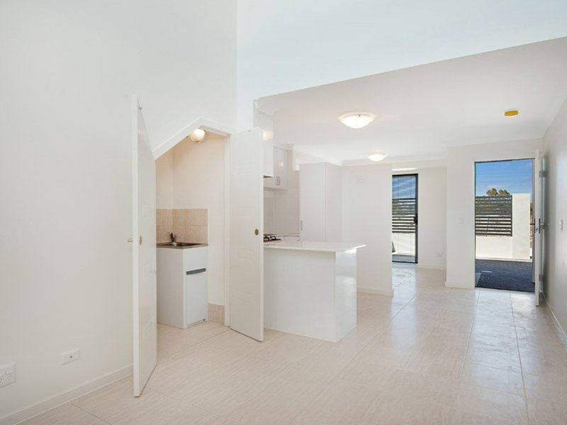 Photo - 6/21 Bent Street, Cannington WA 6107 - Image 1