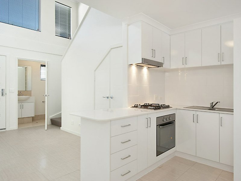 Photo - 6/21 Bent Street, Cannington WA 6107 - Image 2