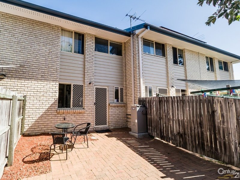 Photo - 6/21 Glenora Street, Wynnum QLD 4178 - Image 4