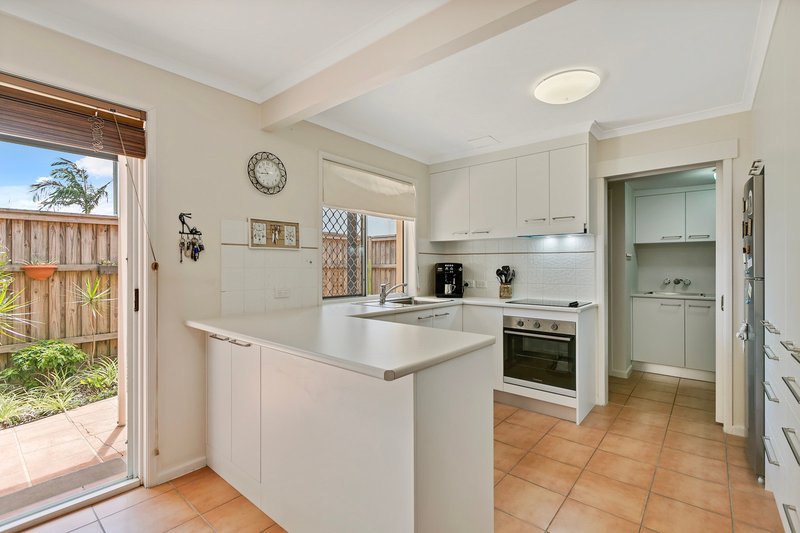 Photo - 6/21 Maroochy Waters Drive, Maroochydore QLD 4558 - Image 4