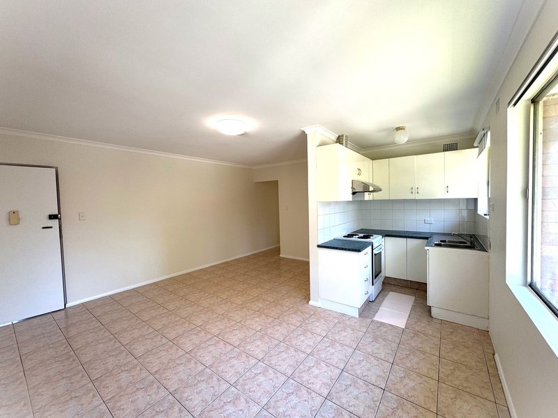 Photo - 6/21 Parry Avenue, Narwee NSW 2209 - Image 3