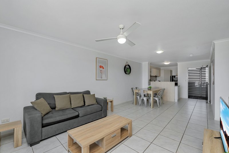 Photo - 62/11-17 Stanley Street, Townsville City QLD 4810 - Image 6