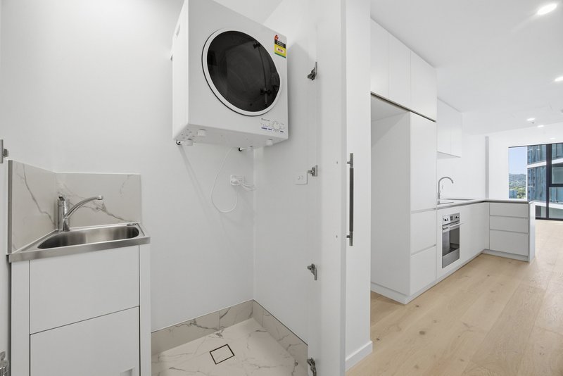Photo - 621/1 Brewer Street, Phillip ACT 2606 - Image 7