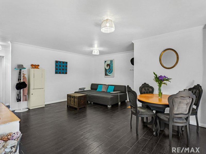 Photo - 62/111 Markeri Street, Mermaid Waters QLD 4218 - Image 4