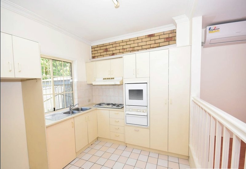Photo - 62/1162 Cavendish Road, Mount Gravatt East QLD 4122 - Image 5