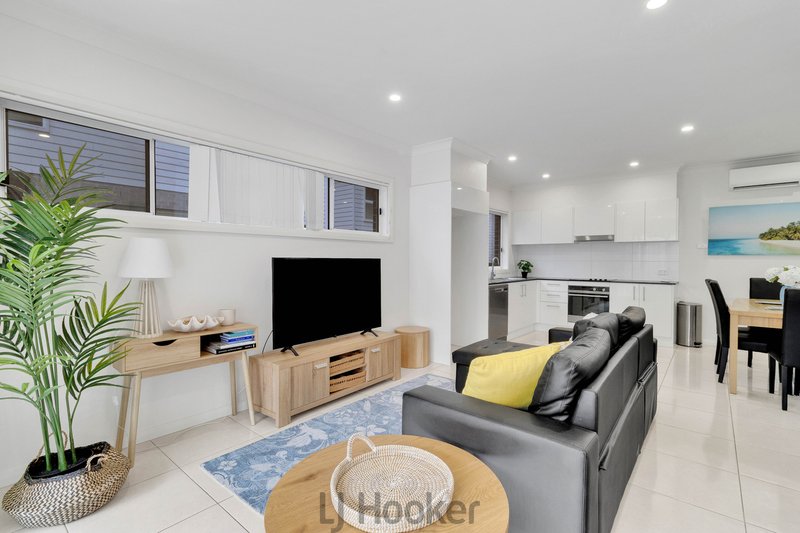 Photo - 6/212 Warners Bay Road, Mount Hutton NSW 2290 - Image 4