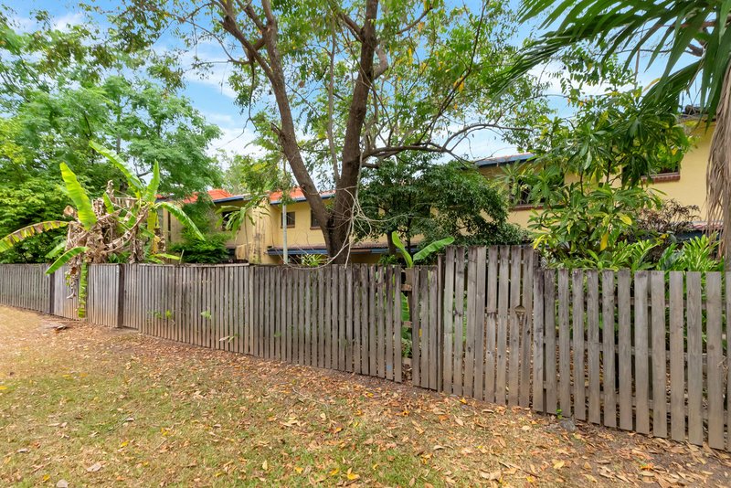 Photo - 6/22-24 Palm Street, Holloways Beach QLD 4878 - Image 11