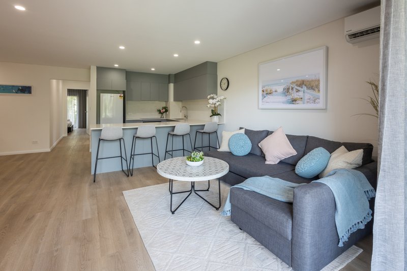 Photo - 6/22 Britannia Avenue, Broadbeach QLD 4218 - Image 4