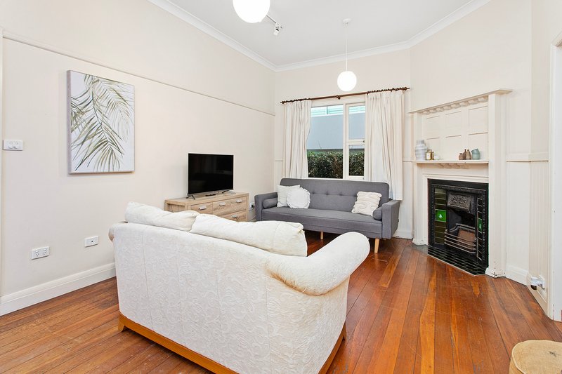 Photo - 6/22 Cliff Road, North Wollongong NSW 2500 - Image 2