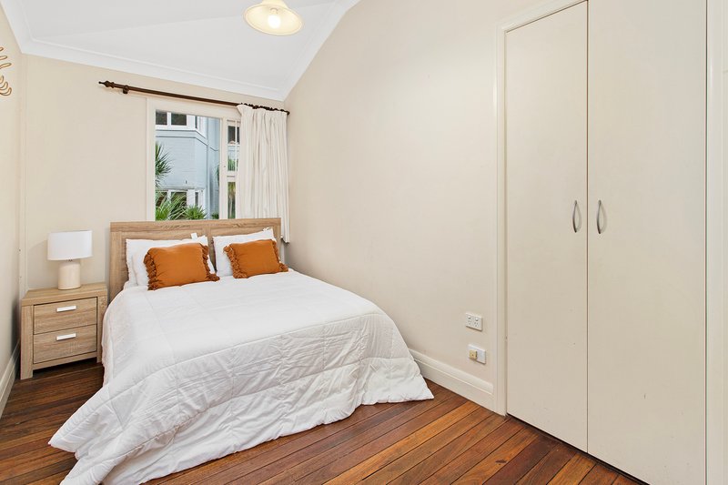 Photo - 6/22 Cliff Road, North Wollongong NSW 2500 - Image 7