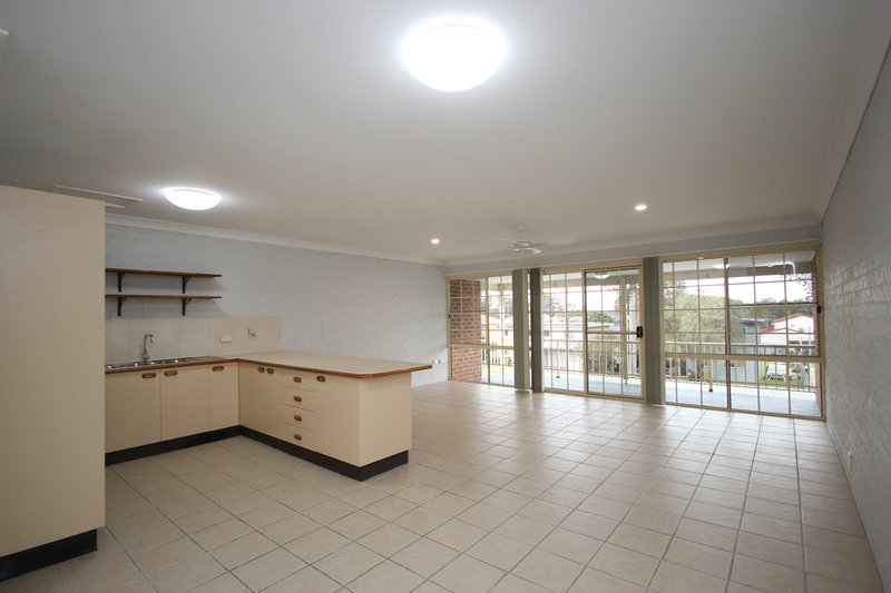 Photo - 6/22 Lake Street, Laurieton NSW 2443 - Image 2