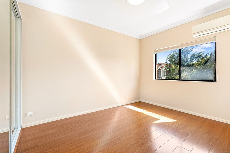 Photo - 6/22 Paris Street, Carlton NSW 2218 - Image 4
