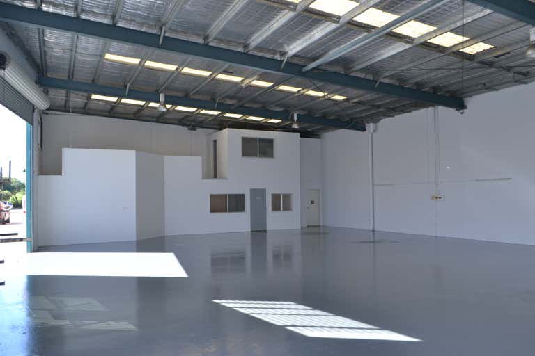 Photo - 6/225a Brisbane Road, Biggera Waters QLD 4216 - Image 11