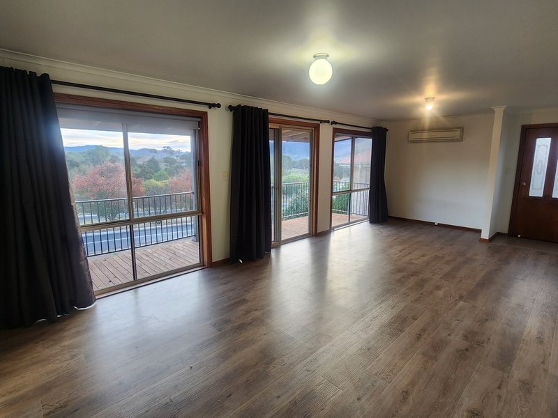 Photo - 6/227 Wynyard Street, Tumut NSW 2720 - Image 4