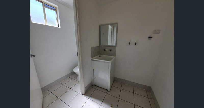Photo - 6/23-27 Bailey Street, Woody Point QLD 4019 - Image 9