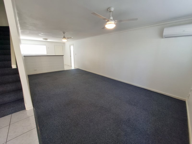 Photo - 6/23-27 Bailey Street, Woody Point QLD 4019 - Image 5