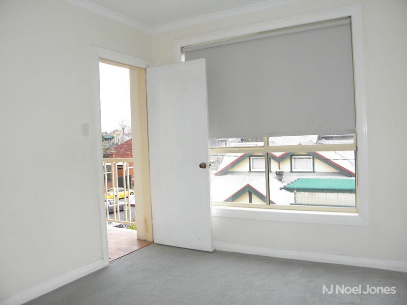 Photo - 6/23 Holtom Street East , Carlton North VIC 3054 - Image 7