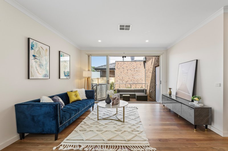 Photo - 6/23 June Crescent, Templestowe VIC 3106 - Image 2