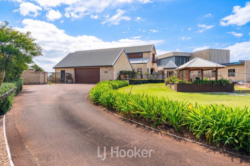 Photo - 623 Layman Road, Wonnerup WA 6280 - Image 2