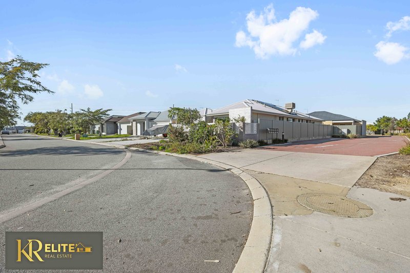 Photo - 6/23 Limestone Rise, Piara Waters WA 6112 - Image 22