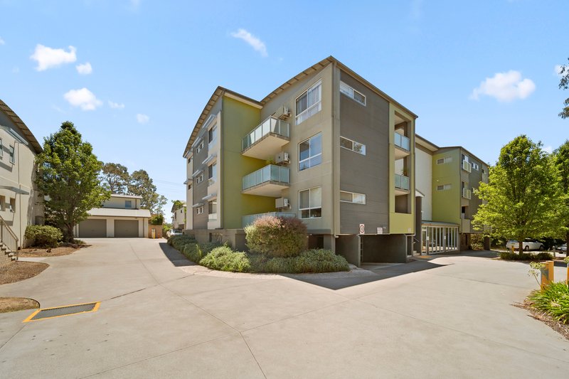 Photo - 62/3 Young Street, Crestwood NSW 2620 - Image 1